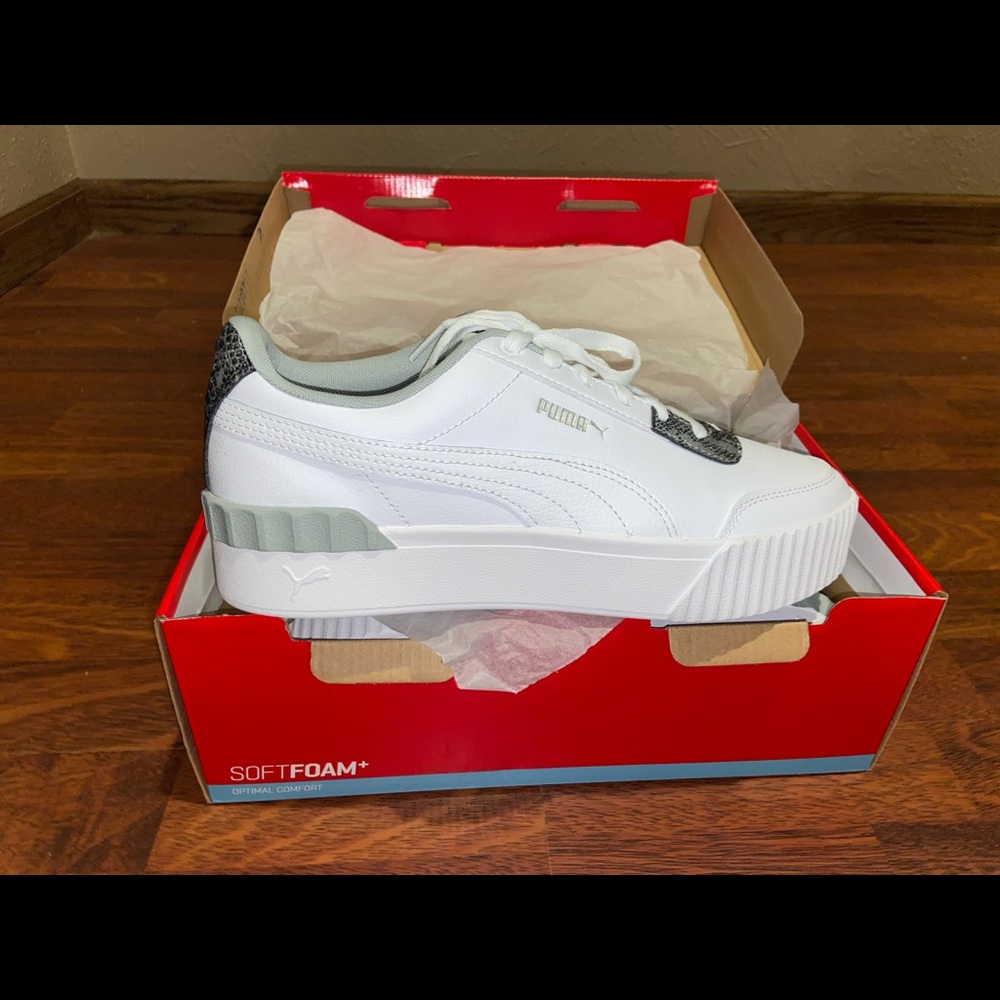 Women’s Size 11 Puma Sneakers